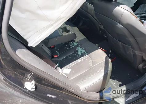 2016 Hyundai Sonata Limited z USA, uszkodzony, nr VIN 5NPE34AF3GH283367